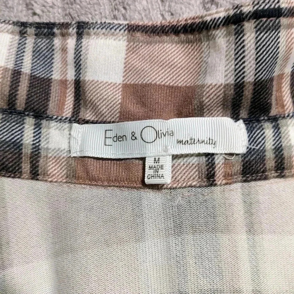 Eden & Olivia Maternity Plaid Shirt Size‎ M Brown White Long Sleeve - Picture 2 of 5